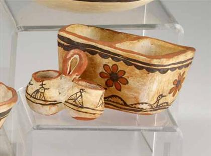 Two Zuni polychrome items    The