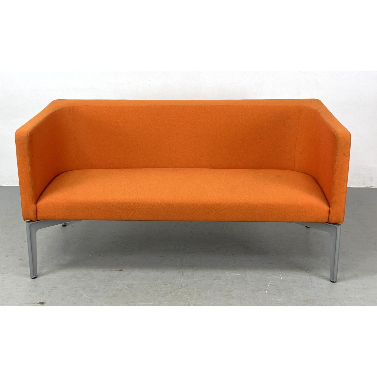 STEELCASE Orange Modernist Sofa 2ff3c5