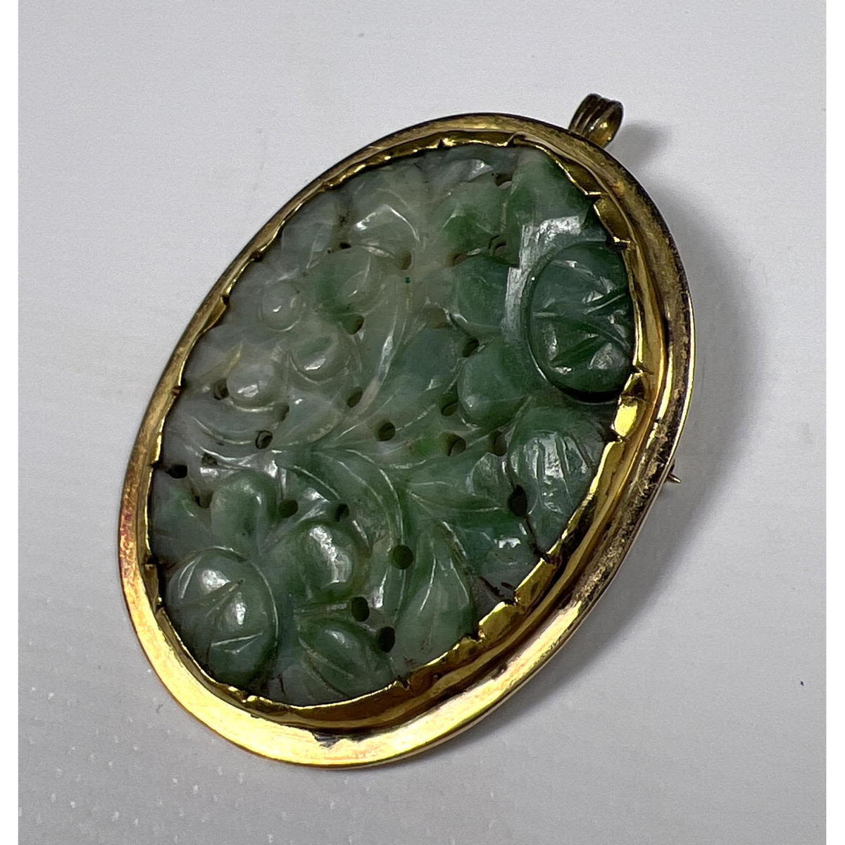 14K Gold Carved Jade Pin Pendant  2ff58a
