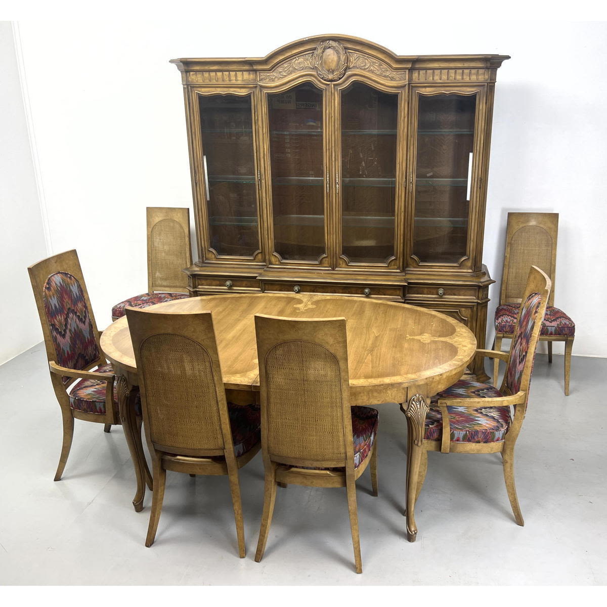 8pc KARGES Dining Set. China Cabinet