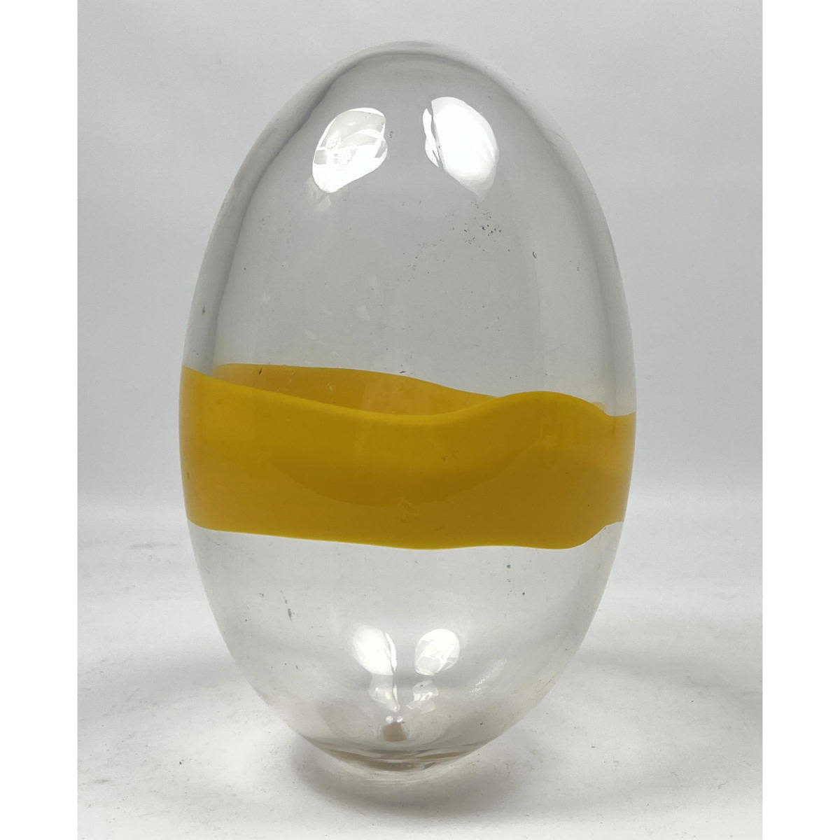 Large Art Glass Egg form Sculpture  2ff72d