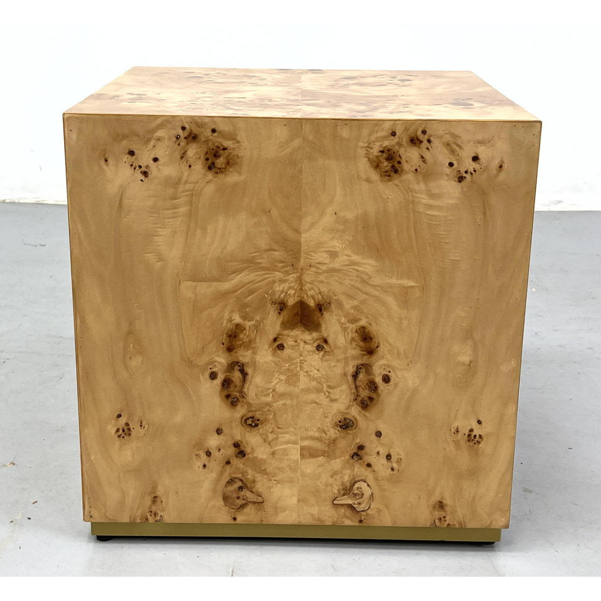 Burl Wood Side Table Cube Pedestal  2ff79d