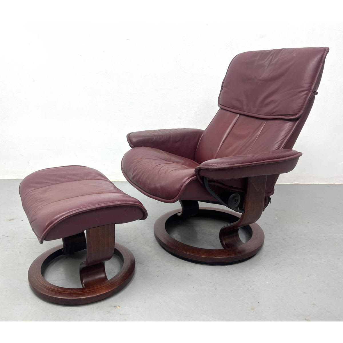 EKORNES Stressless Burgundy Leather 2ff85b