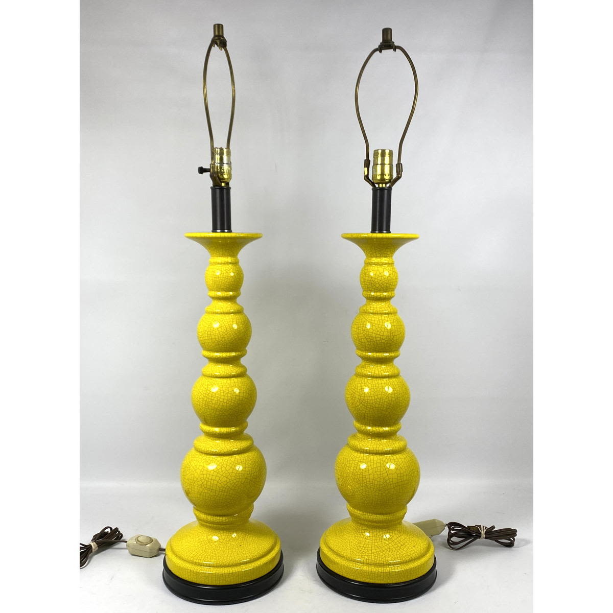 Pr vintage Yellow ceramic crackle