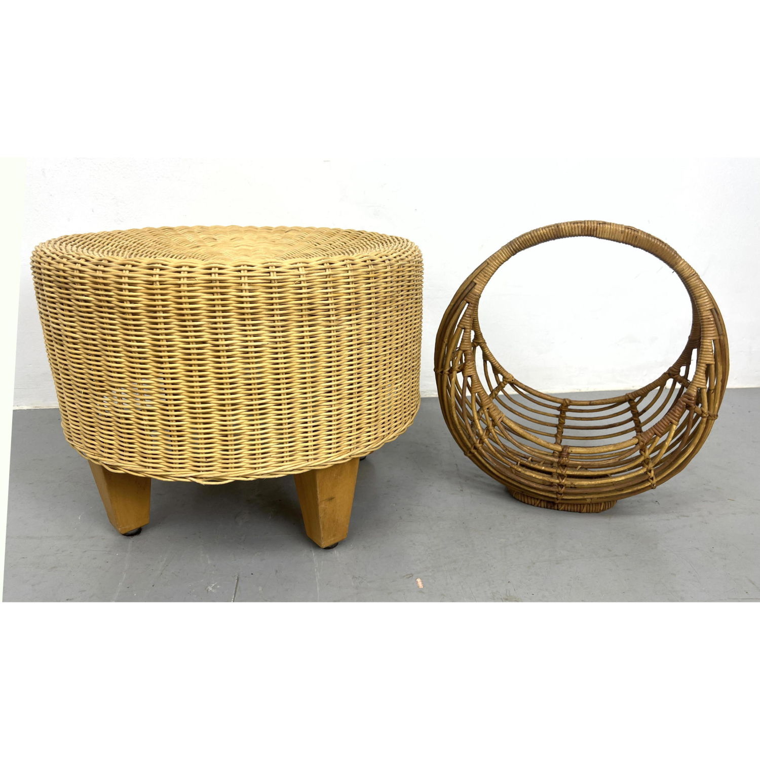 2pc wicker lot Round ottoman and 2ff8c4