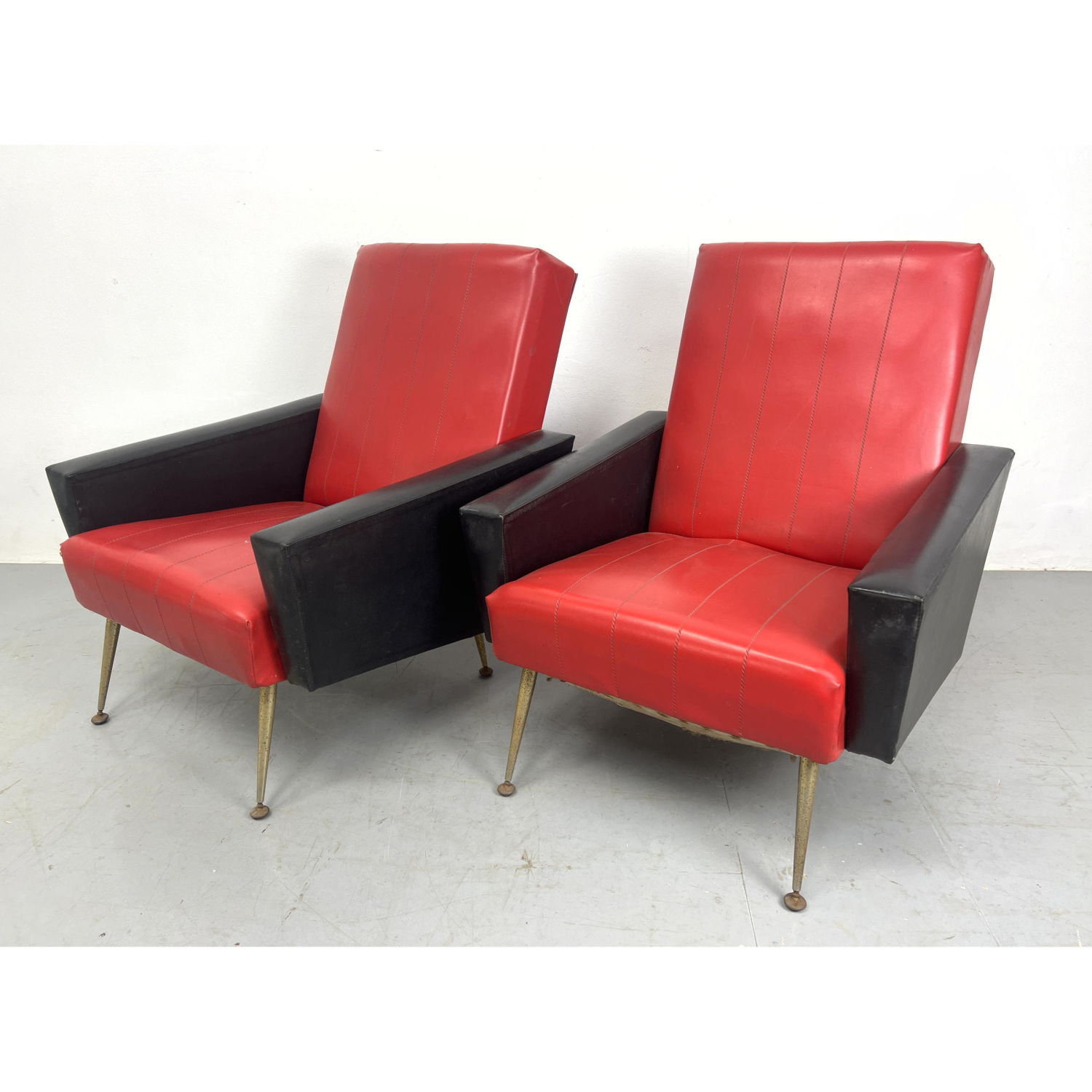 Pair of Red and Black Italian lounge