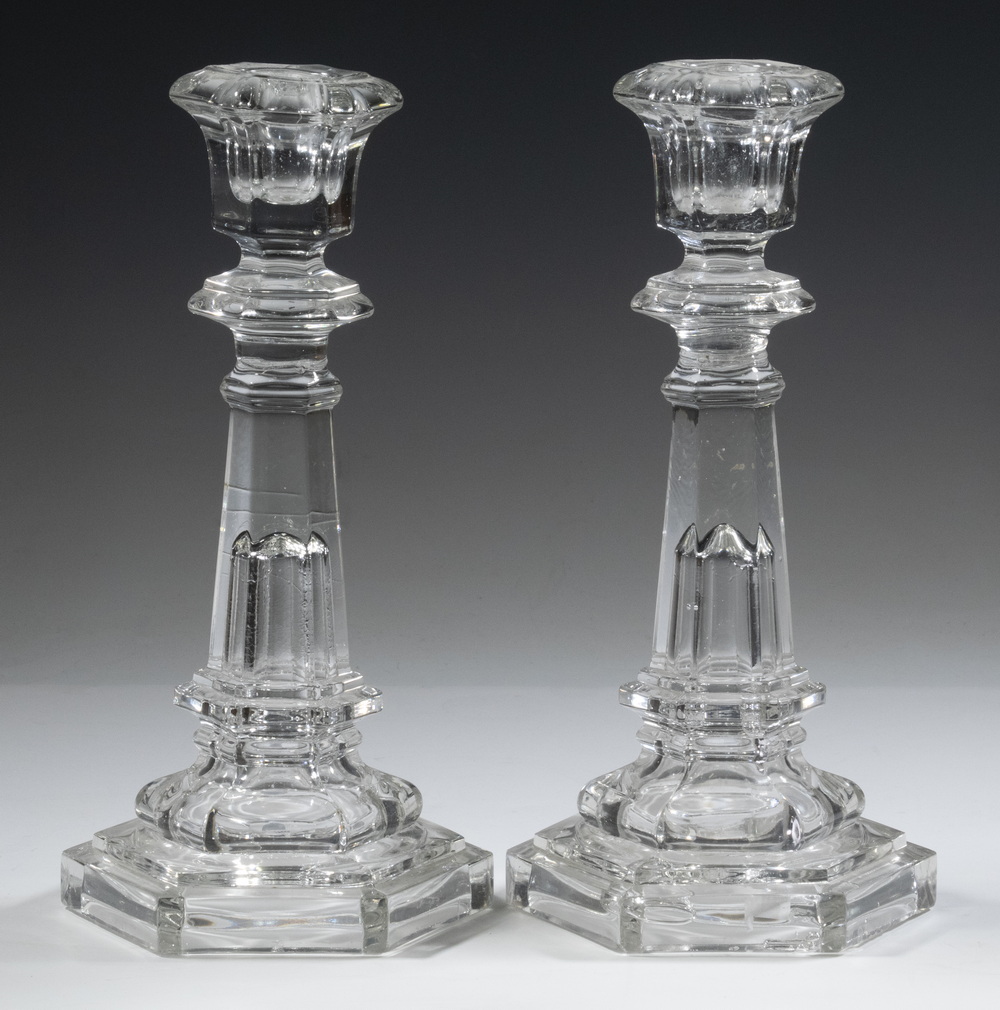 PR SANDWICH GLASS CANDLESTICKS 30213a