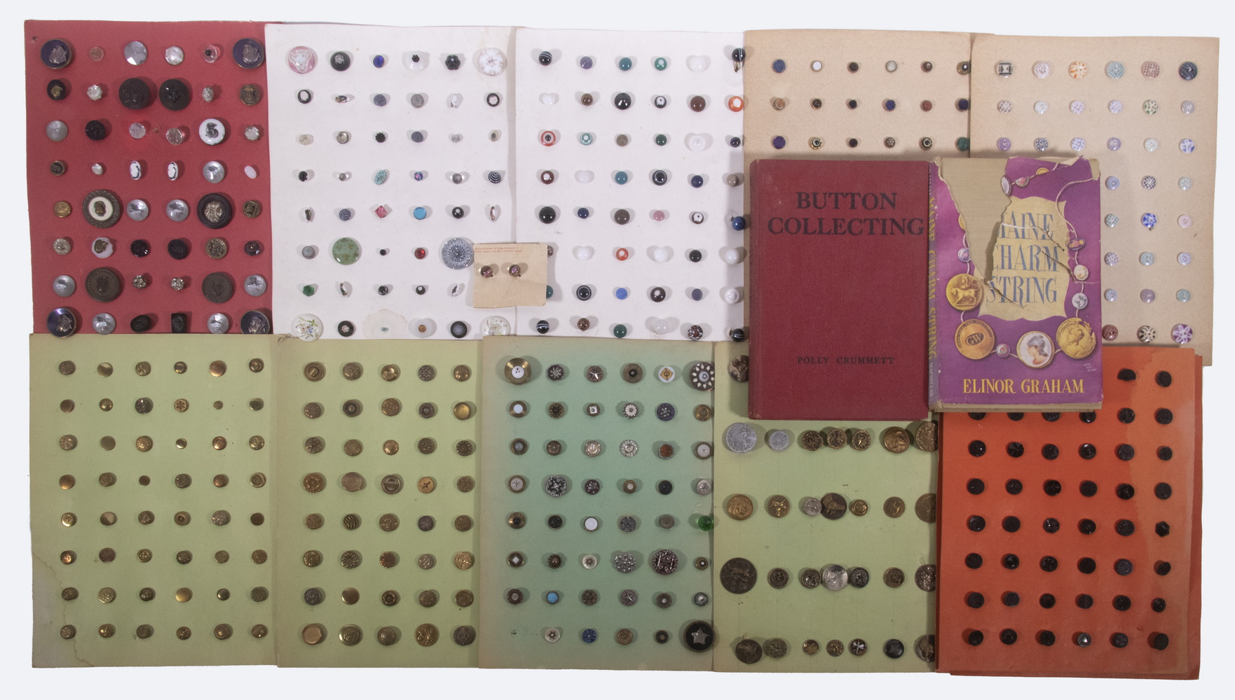 BUTTON COLLECTION PLUS REFERENCE 30214a