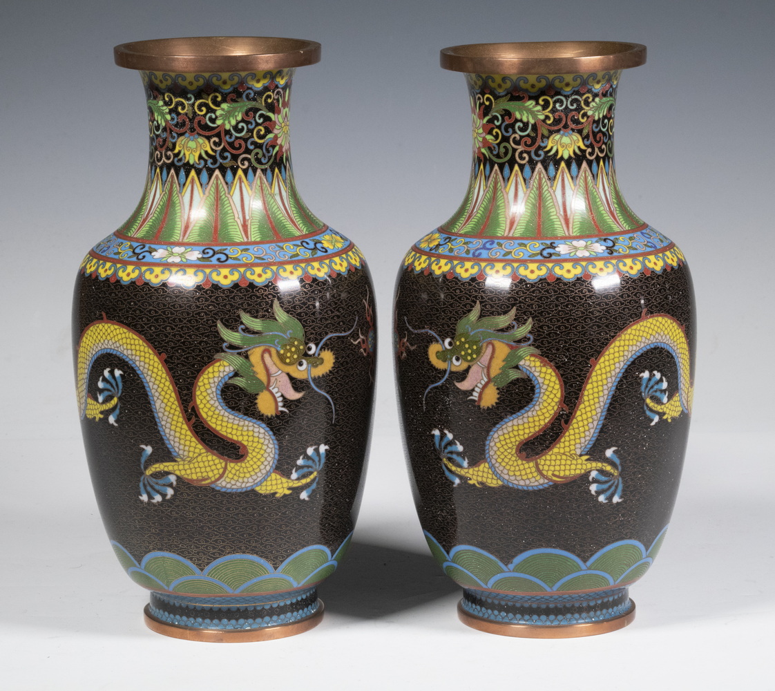 PR CHINESE CLOISONNE DRAGON VASES 30235b