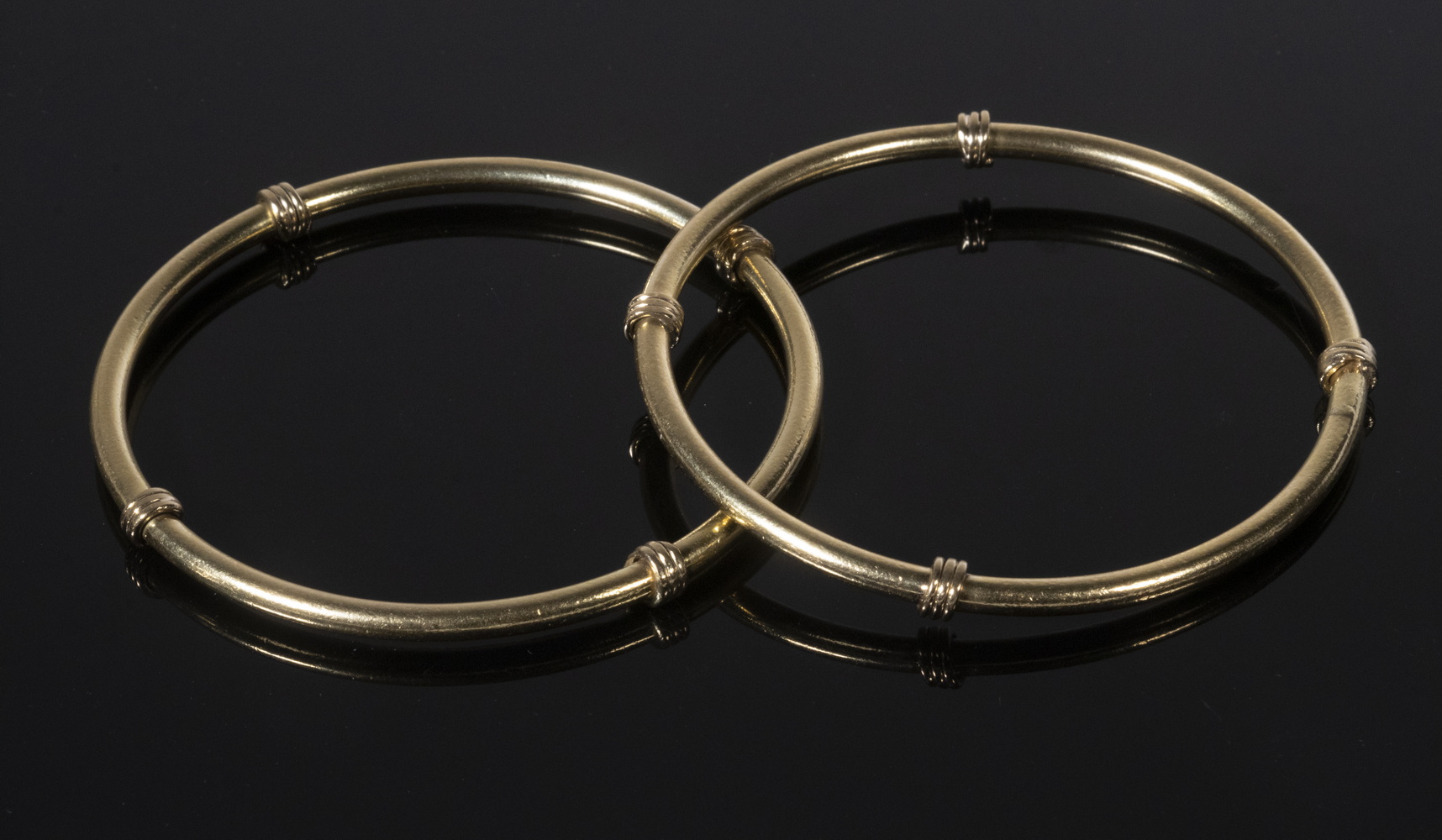 PR GOLD BANGLE BRACELETS Pair of