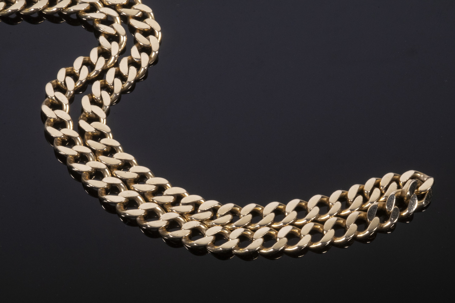 14K GOLD CURB LINK CHAIN NECKLACE