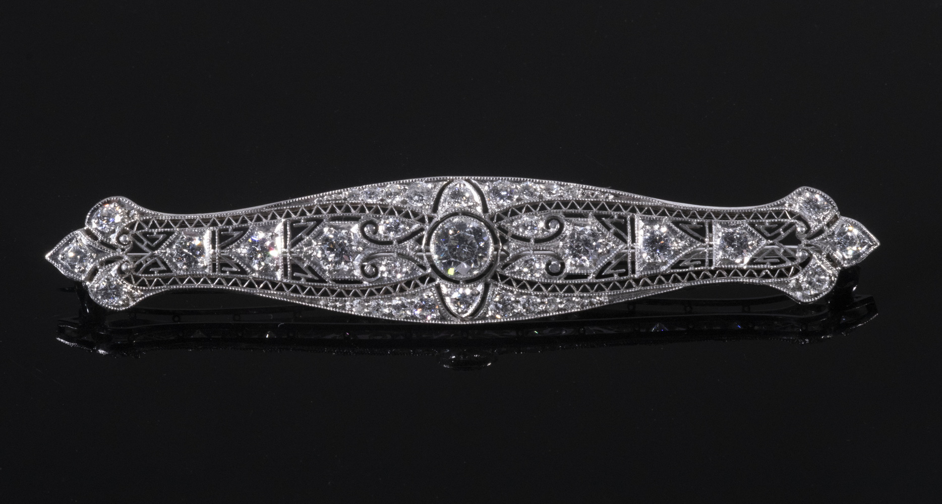 VINTAGE DIAMOND BAR PIN Edwardian 302426