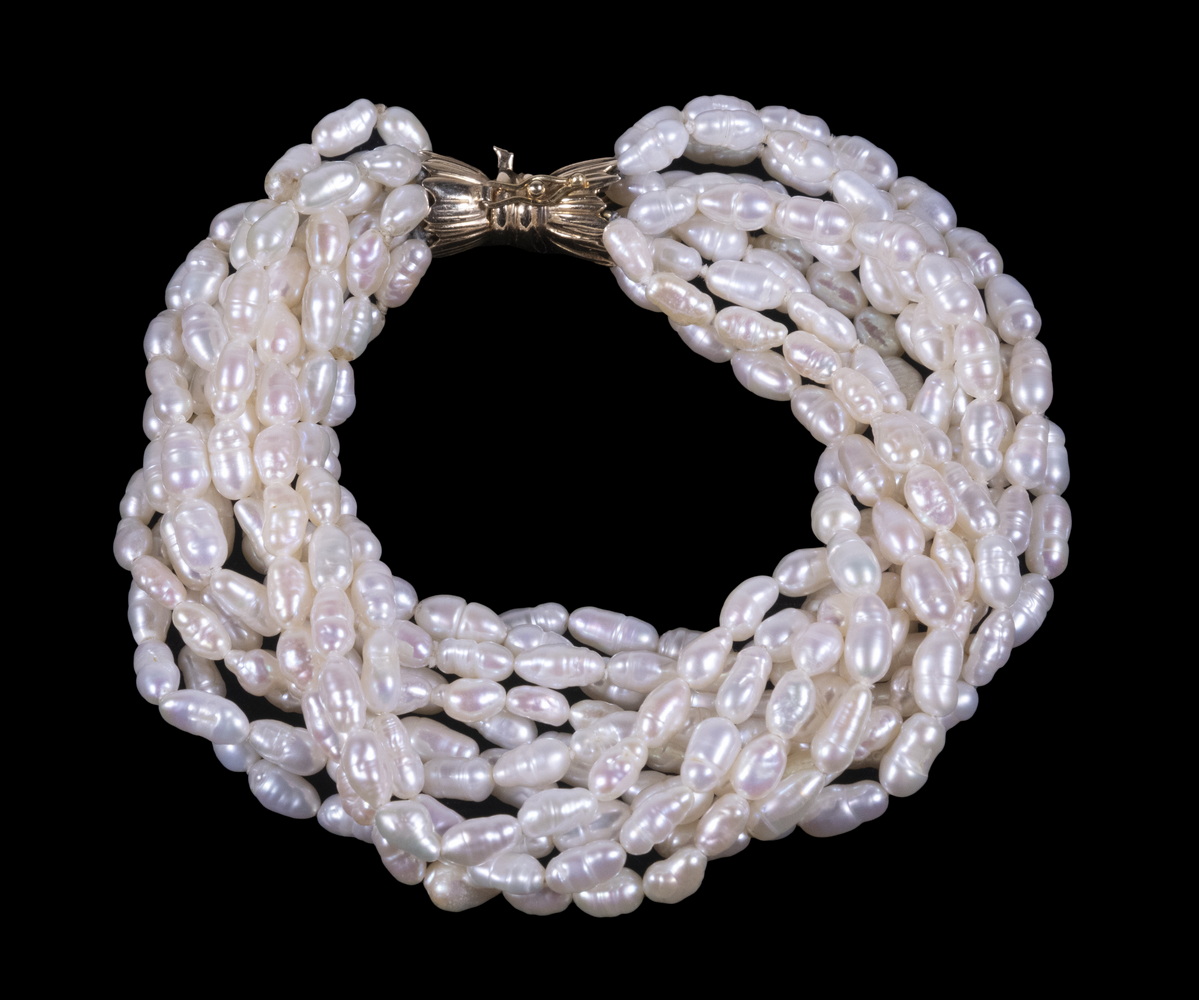 MULTI-STRAND FRESHWATER PEARL BRACELET