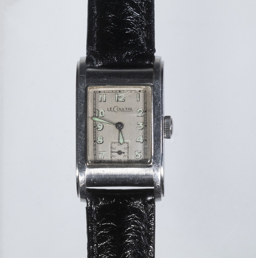 VINTAGE LECOULTRE STAINLESS STEEL 30250e