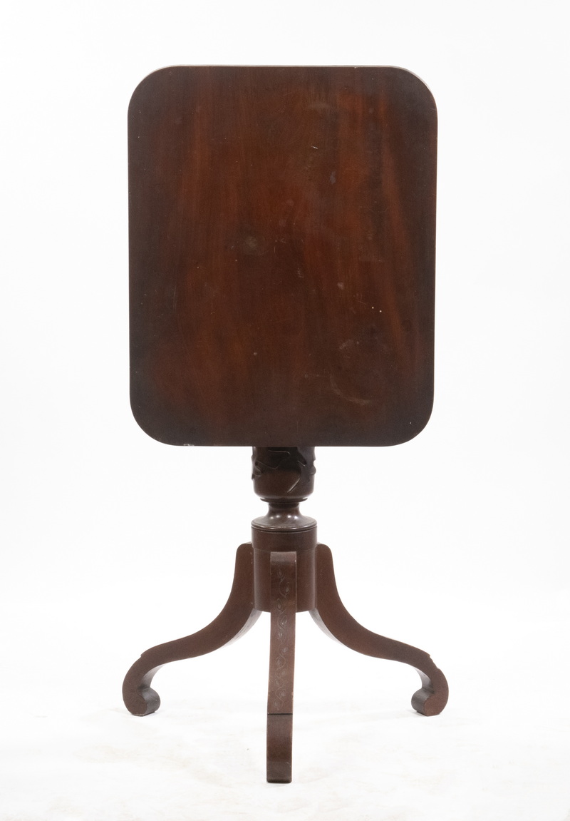 CANDLESTAND WITH LEAF CARVED PEDESTAL