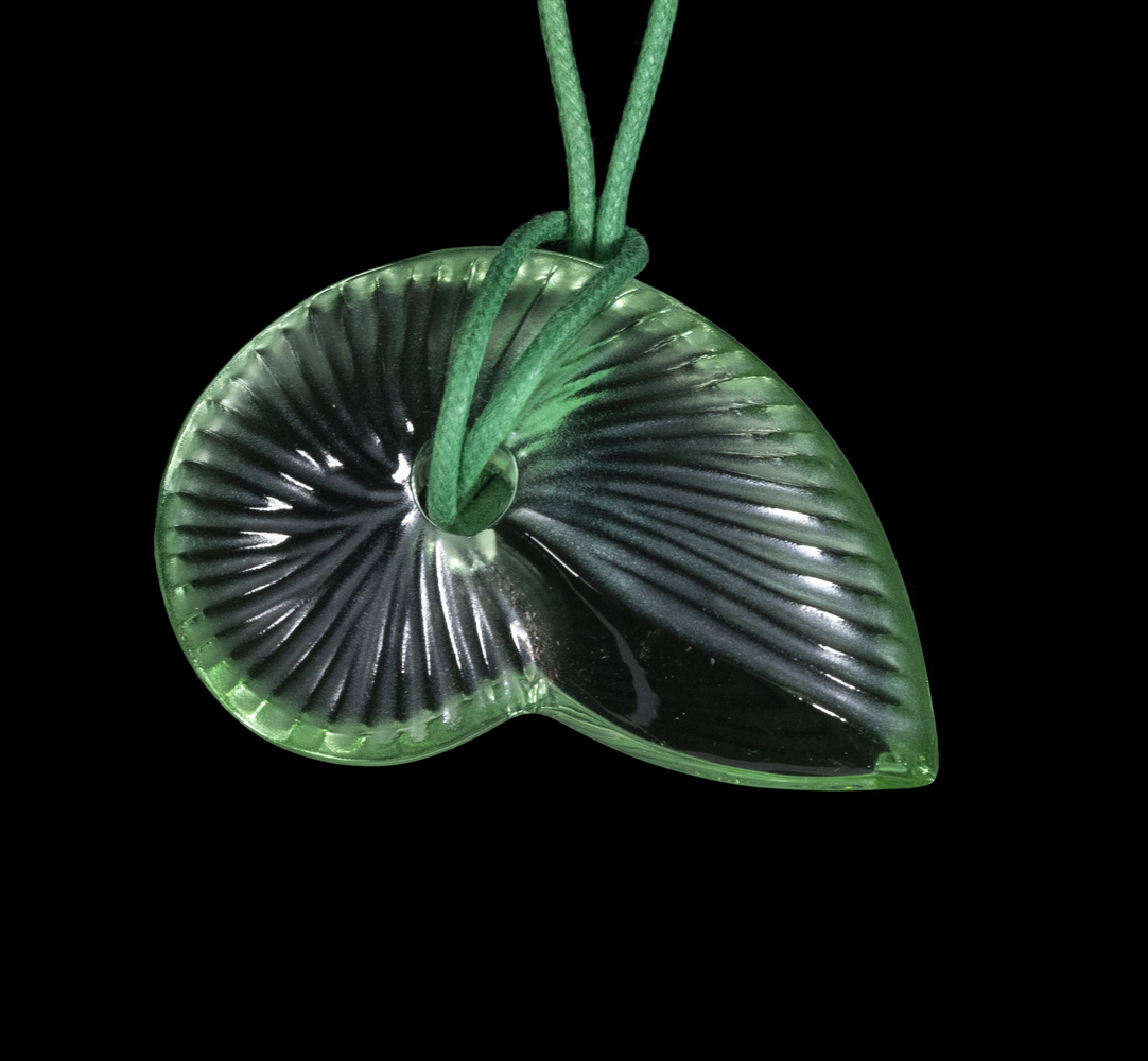 BACCARAT CRYSTAL NAUTILUS PENDANT 30272f