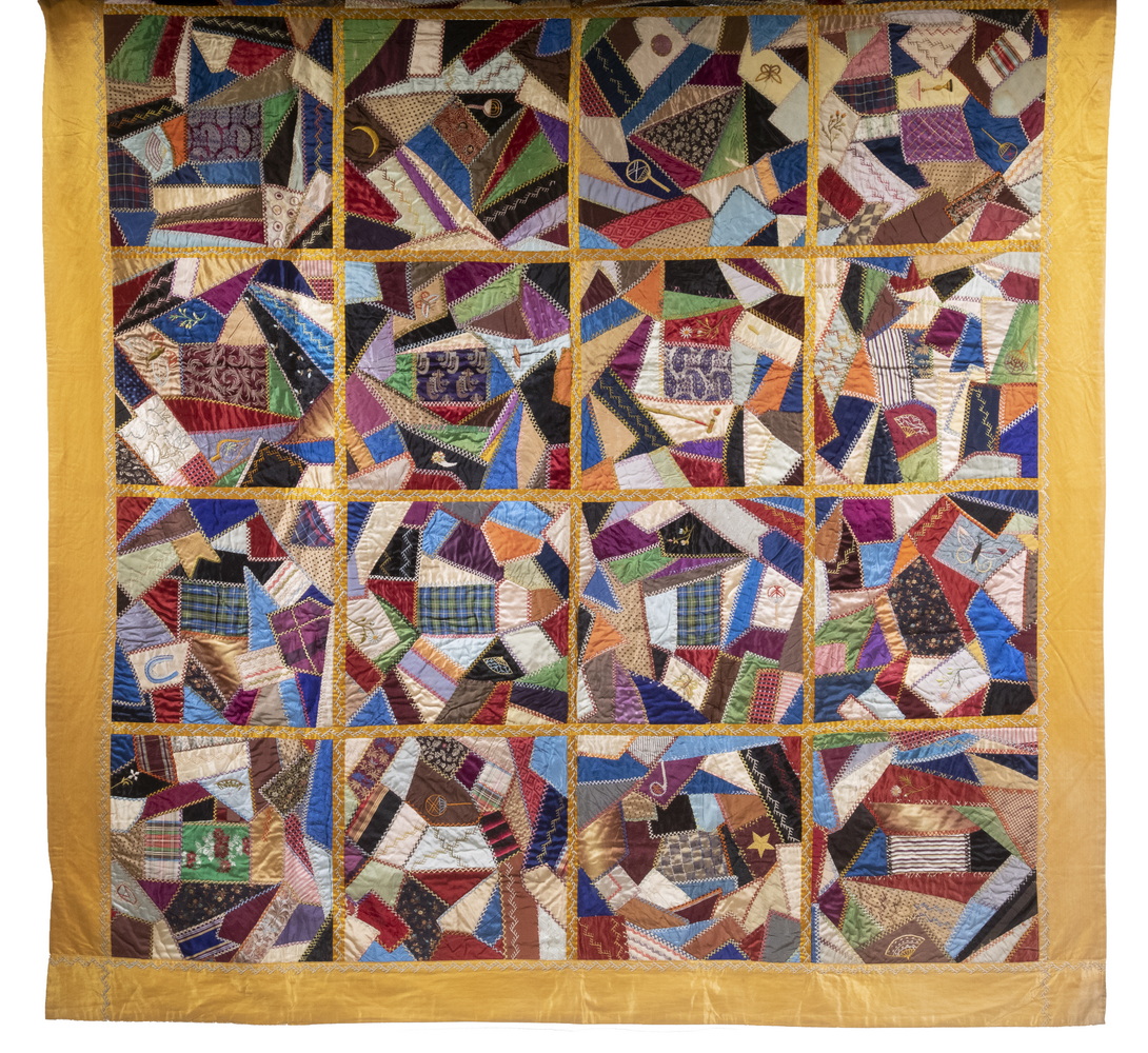 SIGNED VICTORIAN CRAZY QUILT Late 3027b3