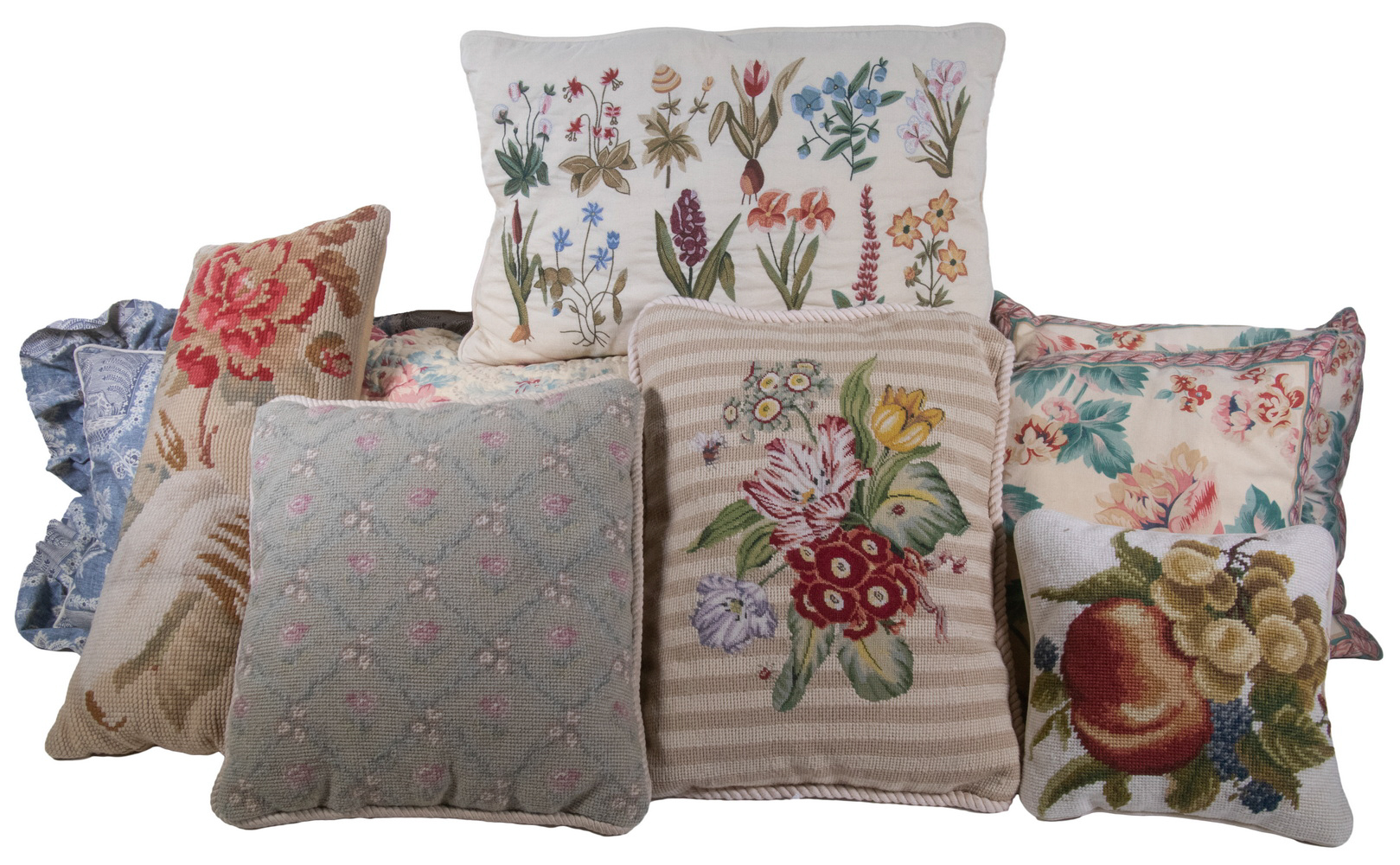 COLLECTION OF QUALITY THROW PILLOWS 302858