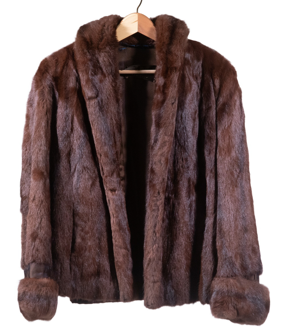 FUR COAT Short Ranch Mink cuffed  302862