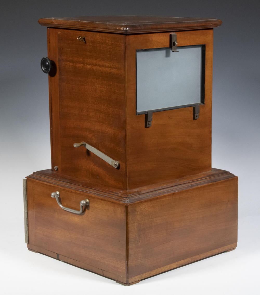 FRENCH CABINET VIEWER FOR GLASS STEREOGRAPH