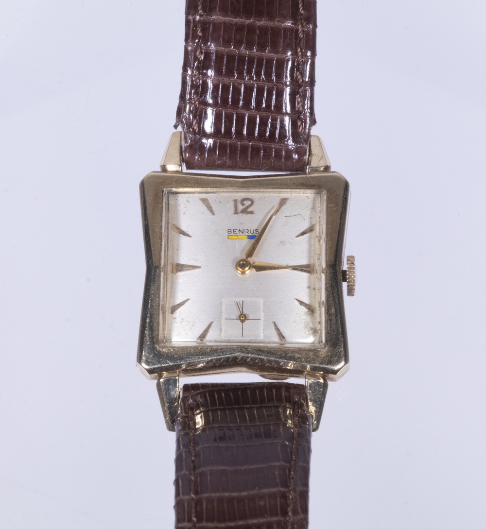 GENT S BENRUS 14K GOLD WRISTWATCH 3029c5