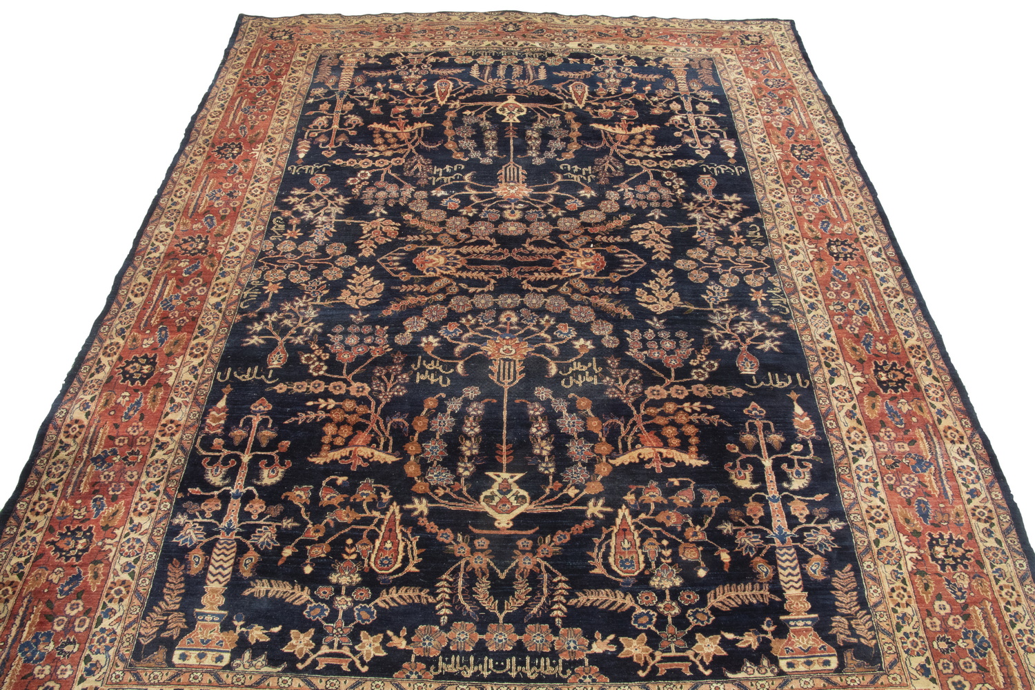 LILLIHAN CARPET 11 6 X 15 2  302a46