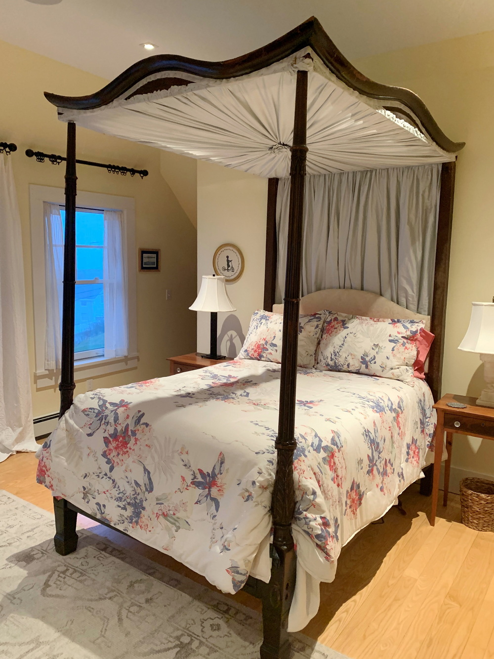 ENGLISH FOUR POSTER BED WITH CANOPY 302a58