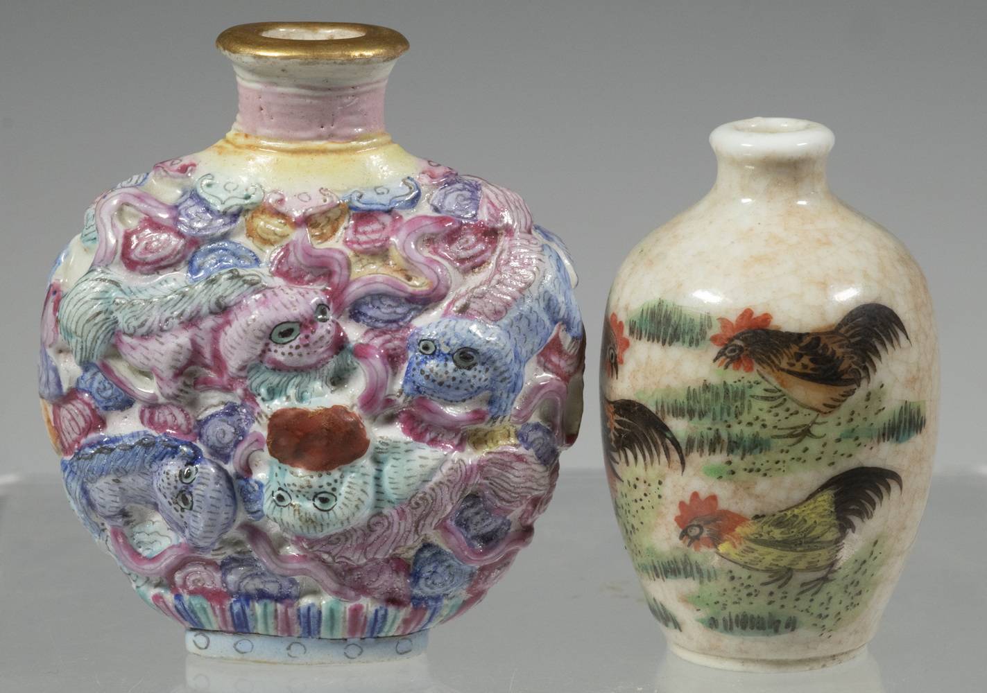 (2) CHINESE PORCELAIN SNUFF BOTTLES