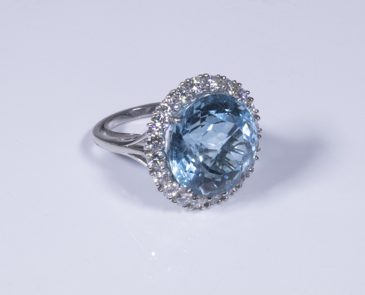 VINTAGE LADIES PLATINUM AQUAMARINE 302bc6