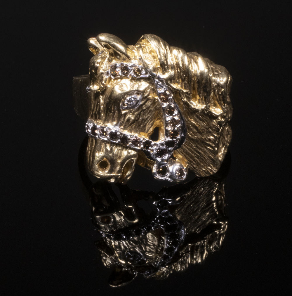 GOLD HORSE HEAD DESIGN RING WITH 302c1f