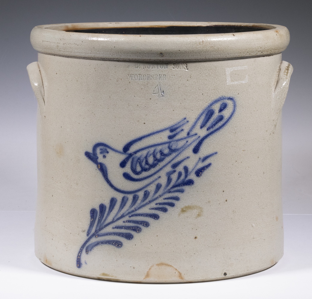 F.B. NORTON & SONS, WORCESTER BIRD CROCK