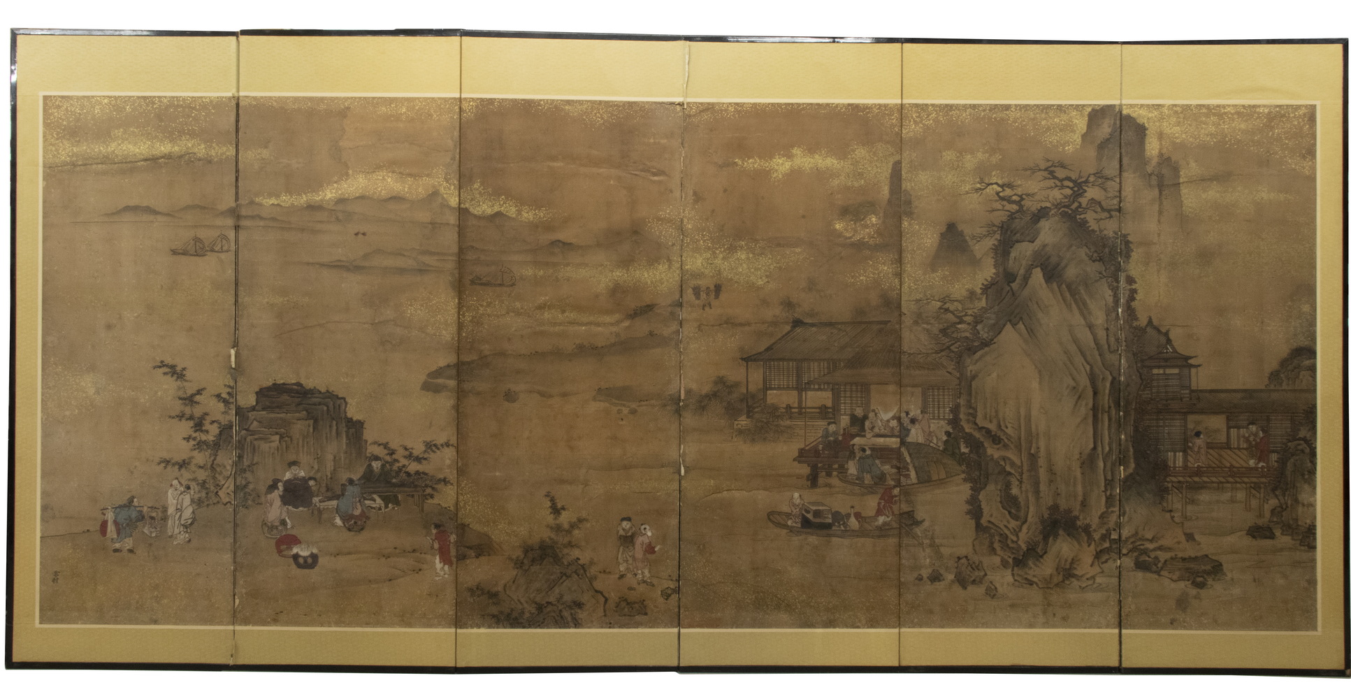 EARLY 18TH C. CHINESE FOLDING SCREEN