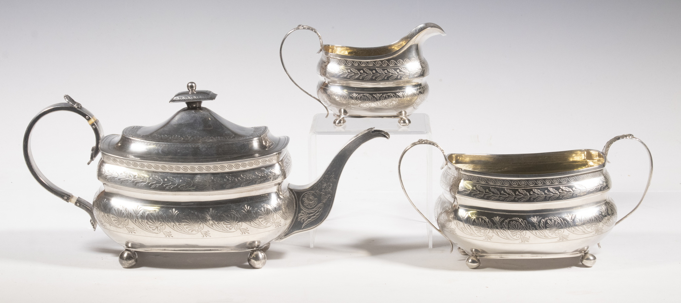 GEORGE III STERLING TEA SERVICE 302fcd