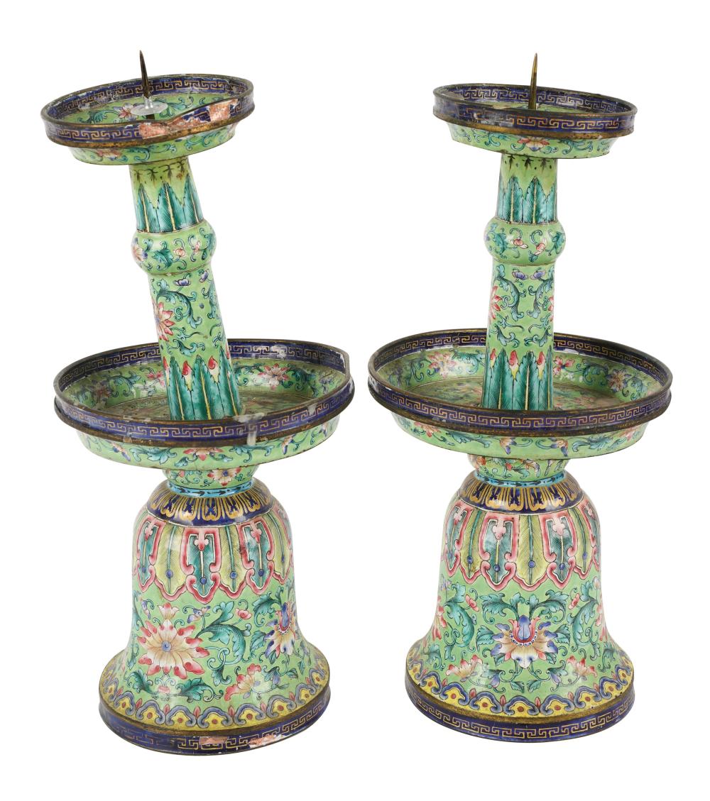 PAIR OF CHINESE ENAMELED METAL 303148