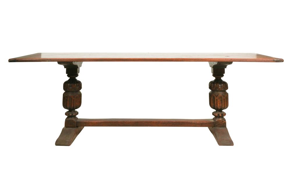 ELIZABETHAN-STYLE OAK TAVERN TABLEthe