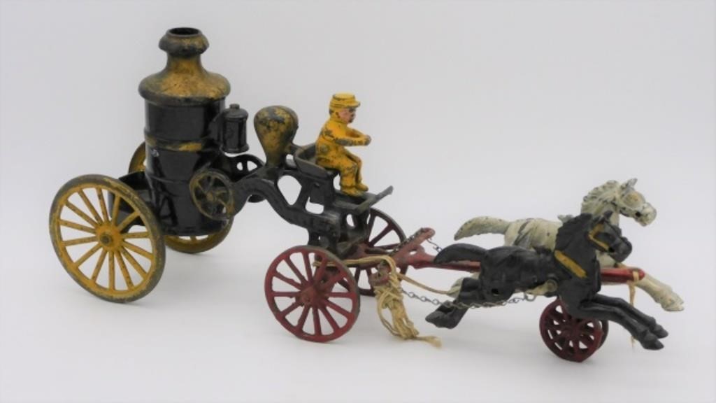 EARLY CAST IRON HORSE DRAWN FIRE 303325
