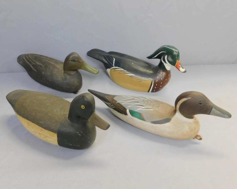  4 CARVED AND PAINTED DUCK DECOYS  303346