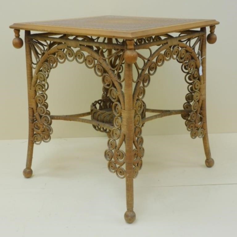 VICTORIAN WICKER PARLOR TABLE, CA. 1880.Manufactured