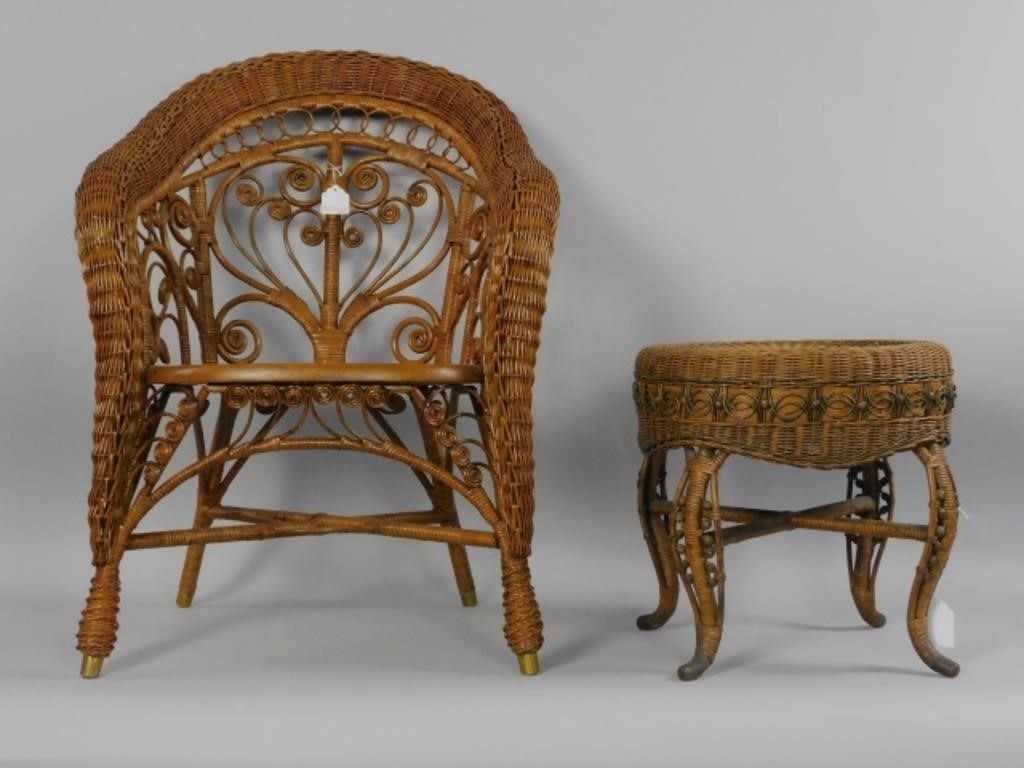  2 PIECES OF VICTORIAN WICKER  303454