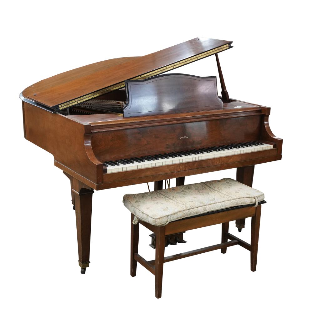 WURLITZER BABY GRAND PIANOWurlitzer 30351c