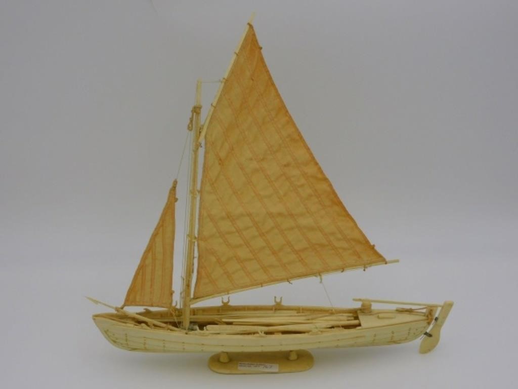 AN AZOREAN BONE WHALEBOAT MODEL  303651