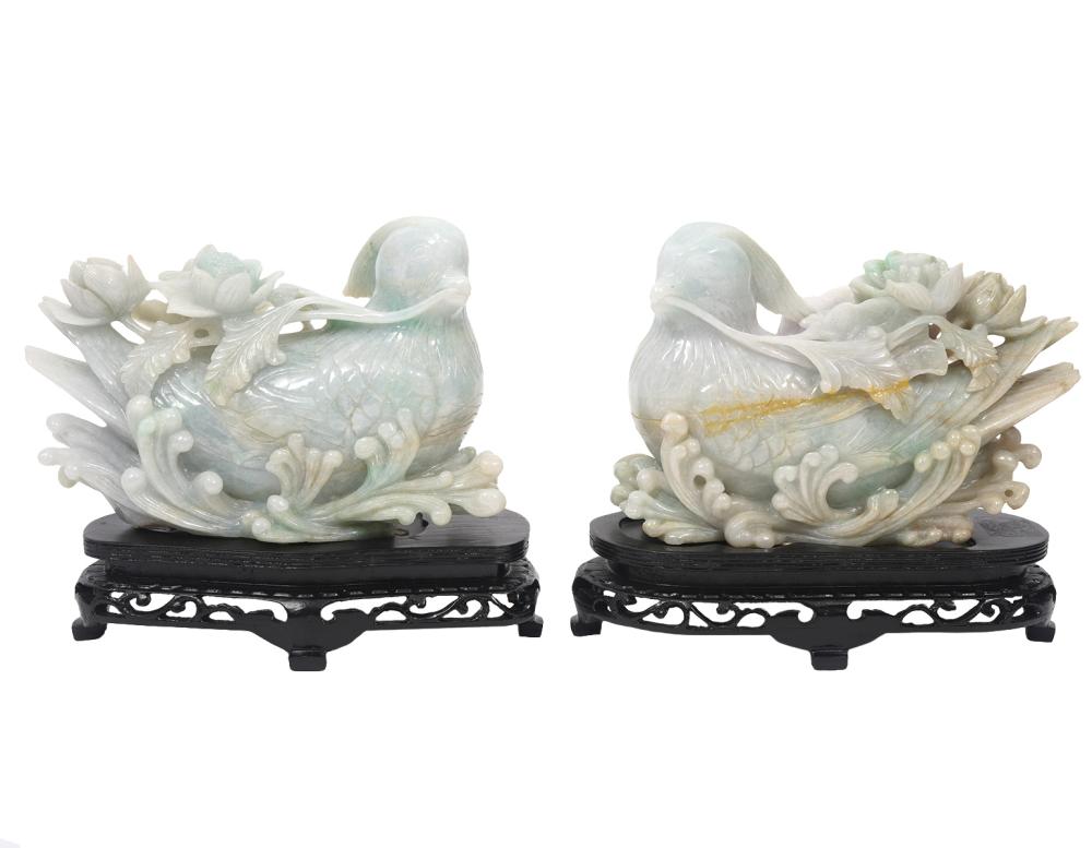 PR CHINESE CARVED JADE BIRDS ON 3010d9