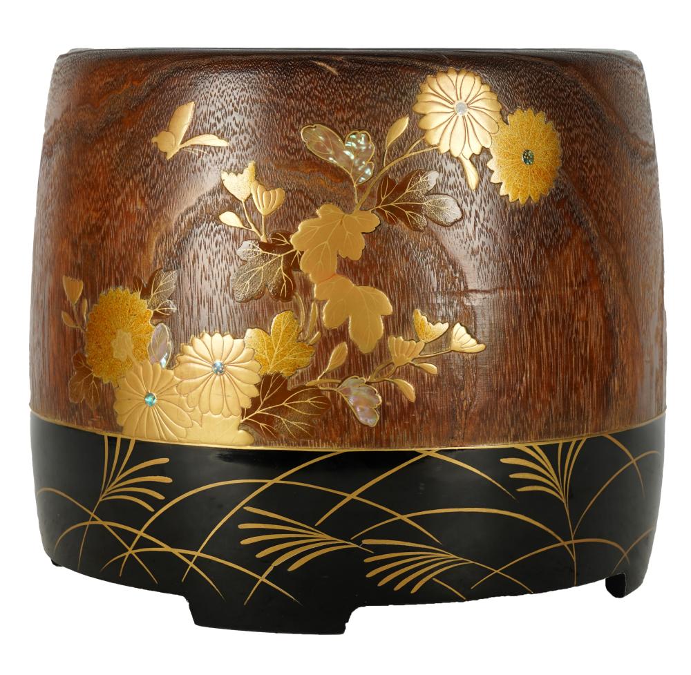 JAPANESE LACQUERED AND GILT INLAY 3010fd