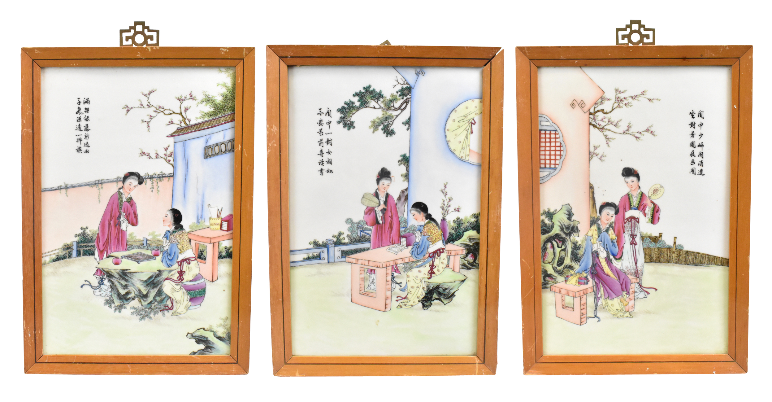 3 CHINESE FAMILLE ROSE BEAUTY PLAQUE 1950S 301868