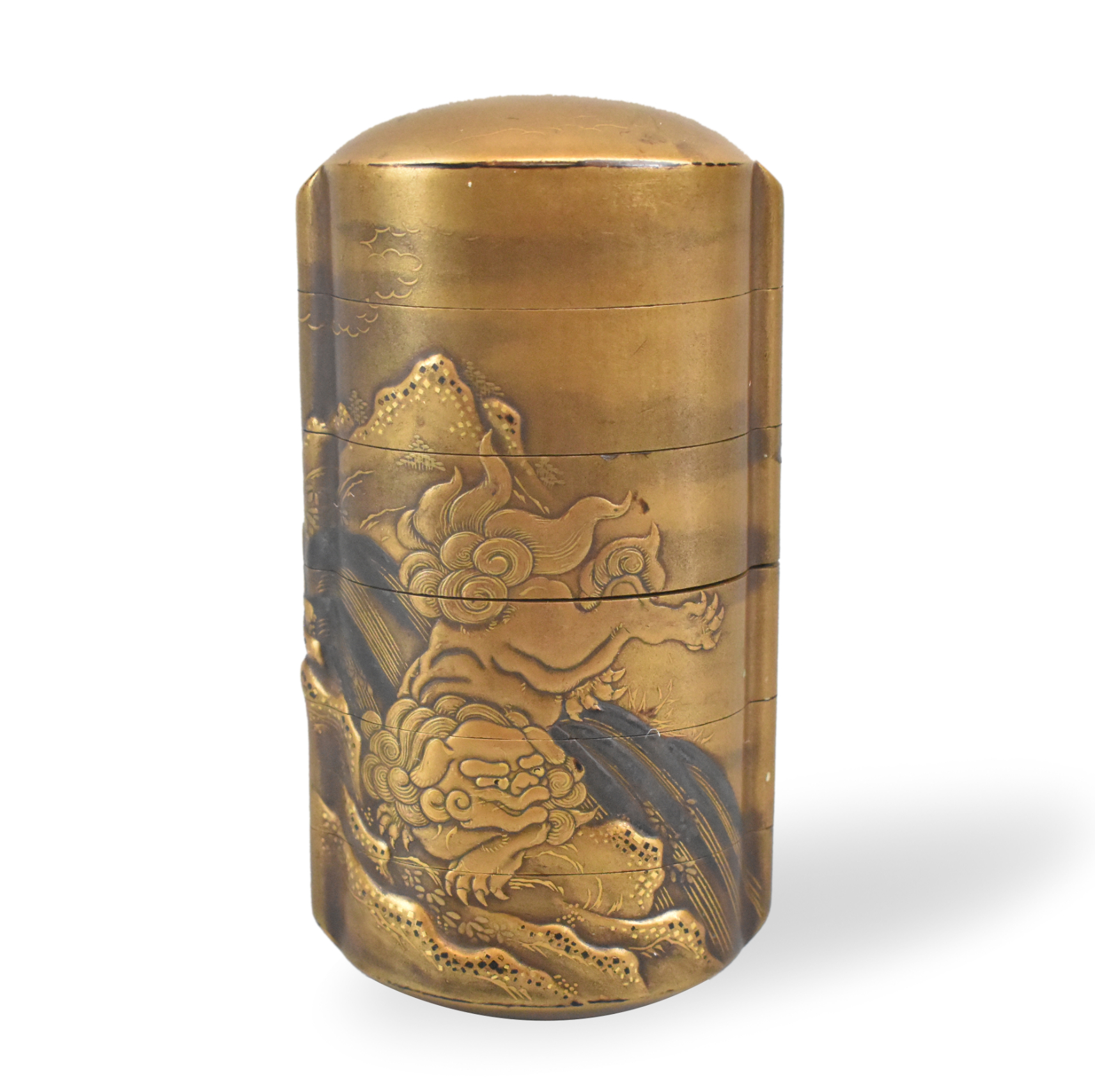 JAPANESE GILT LACQUERED INRO W/SHISHI,EDO