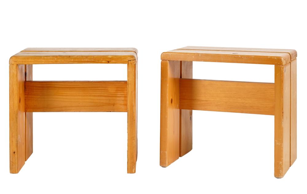 CHARLOTTE PERRIAND PAIR OF LES 3018f1
