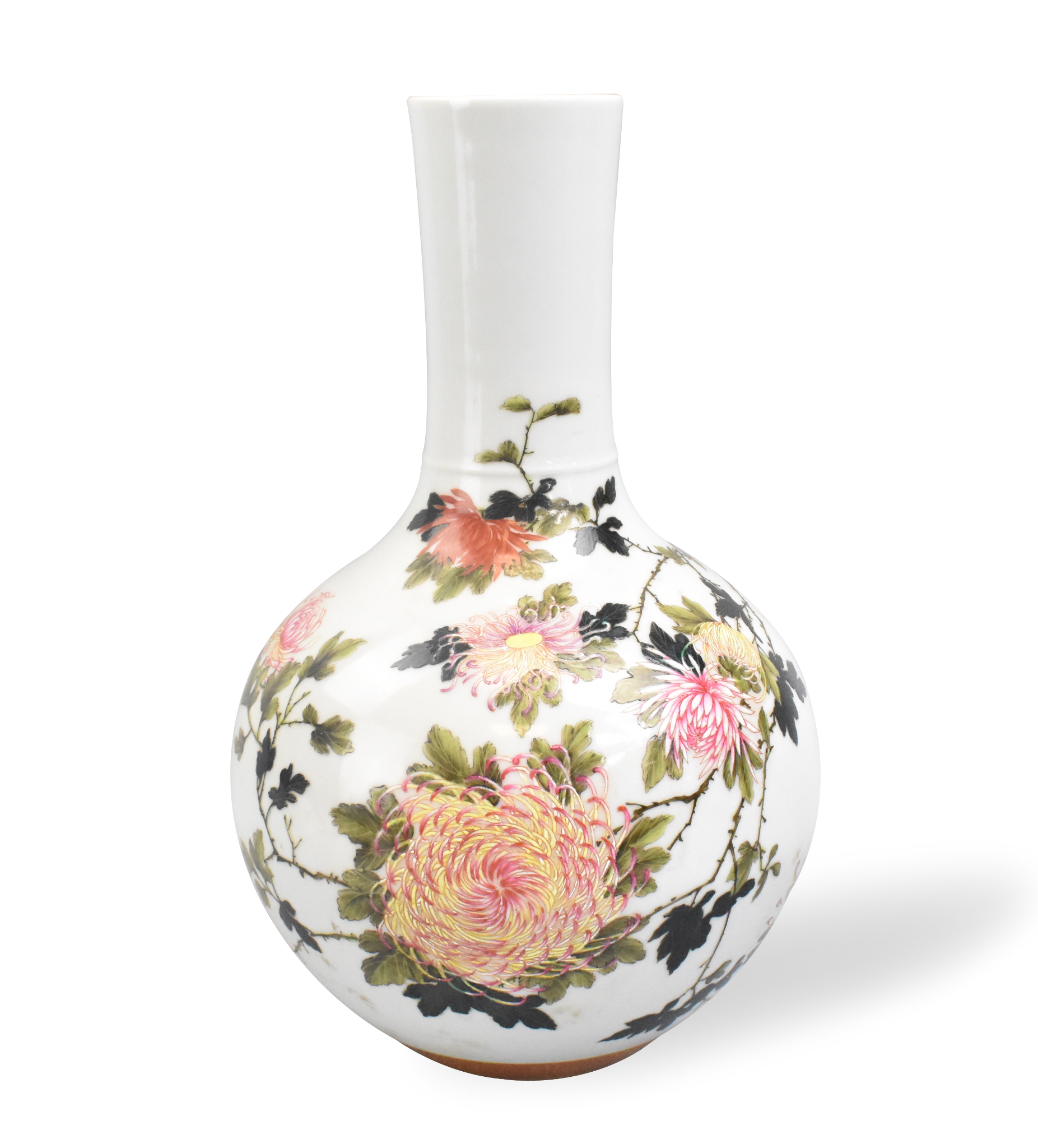 CHINESE FAMILLE ROSE VASE WITH 3019f6