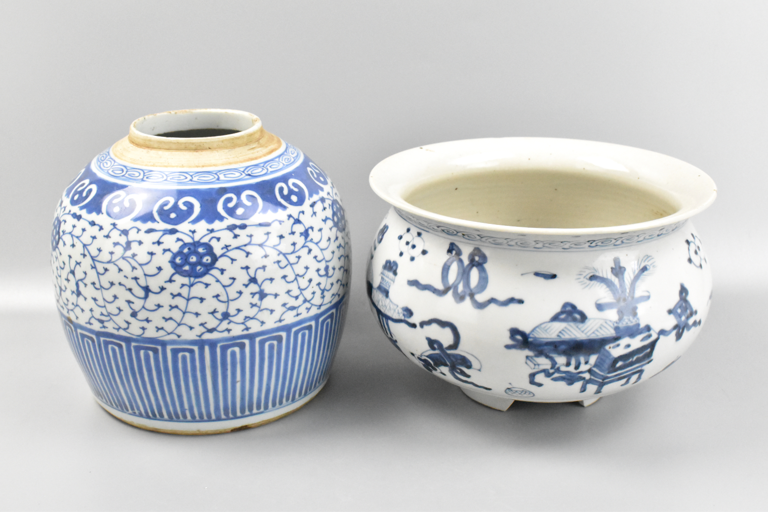 CHINESE BLUE WHITE JAR AND CENSER  301a87