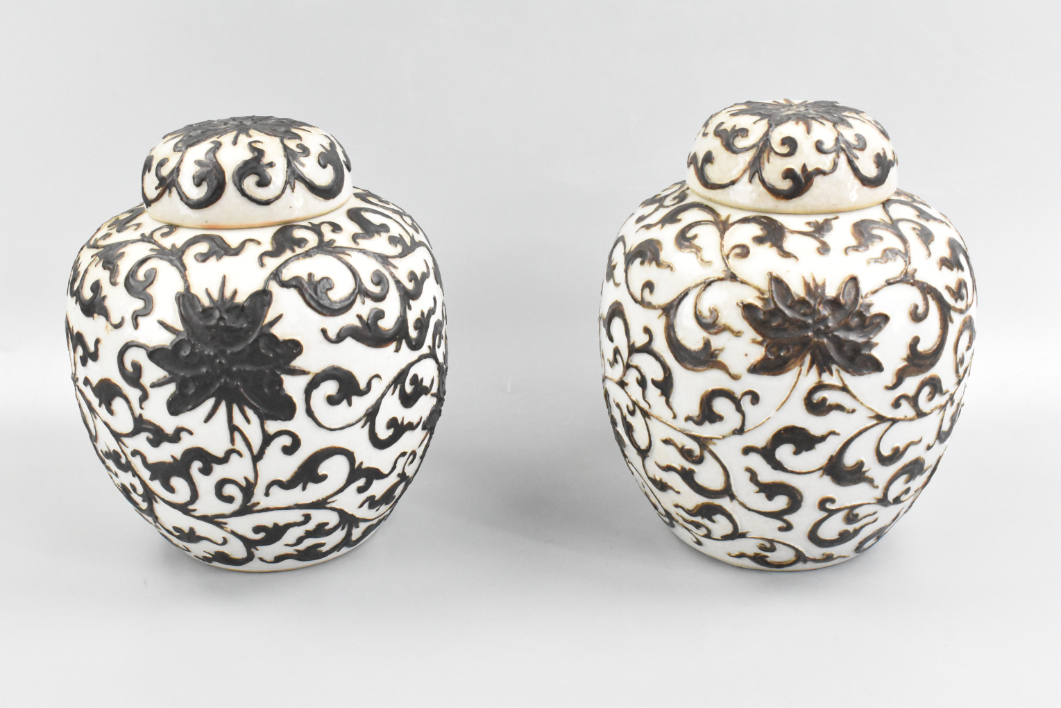 PAIR OF CHINESE GE GLAZED COVERED