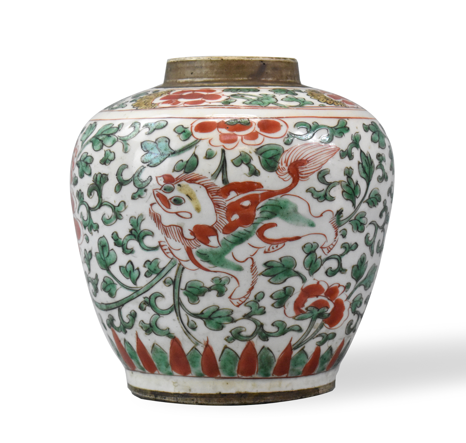 CHINESE WUCAI LION JAR 17TH C  301d18